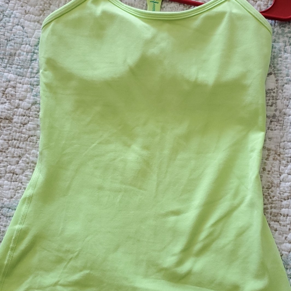 Lululemon tank